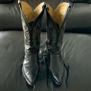 Justin Black Leather Cowboy Boots.  New Heels